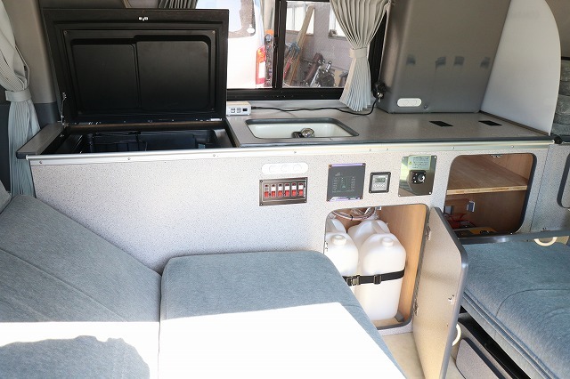 キャンピングカー バンコン ﾊｲｴｰｽ ｱﾑｸﾗﾌﾄ ｺﾝﾊﾟｽ ﾎﾟｯﾌﾟｱｯﾌﾟ