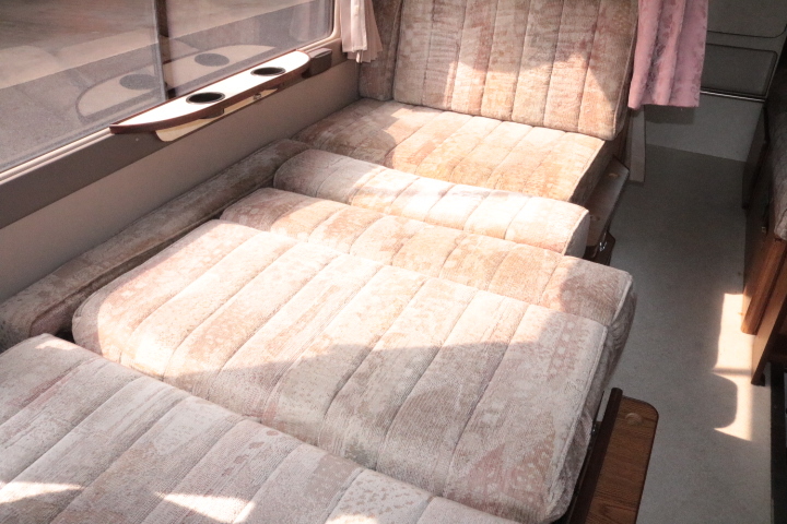 キャンピングカー バスコン ｺｰｽﾀｰ ﾊﾞﾝﾃｯｸ JOY535　FF　家庭用ｴｱｺﾝ