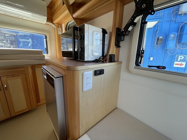 キャンピングカー トレーラー ﾀｺｽ ﾐﾐｰ310　牽引免許不要