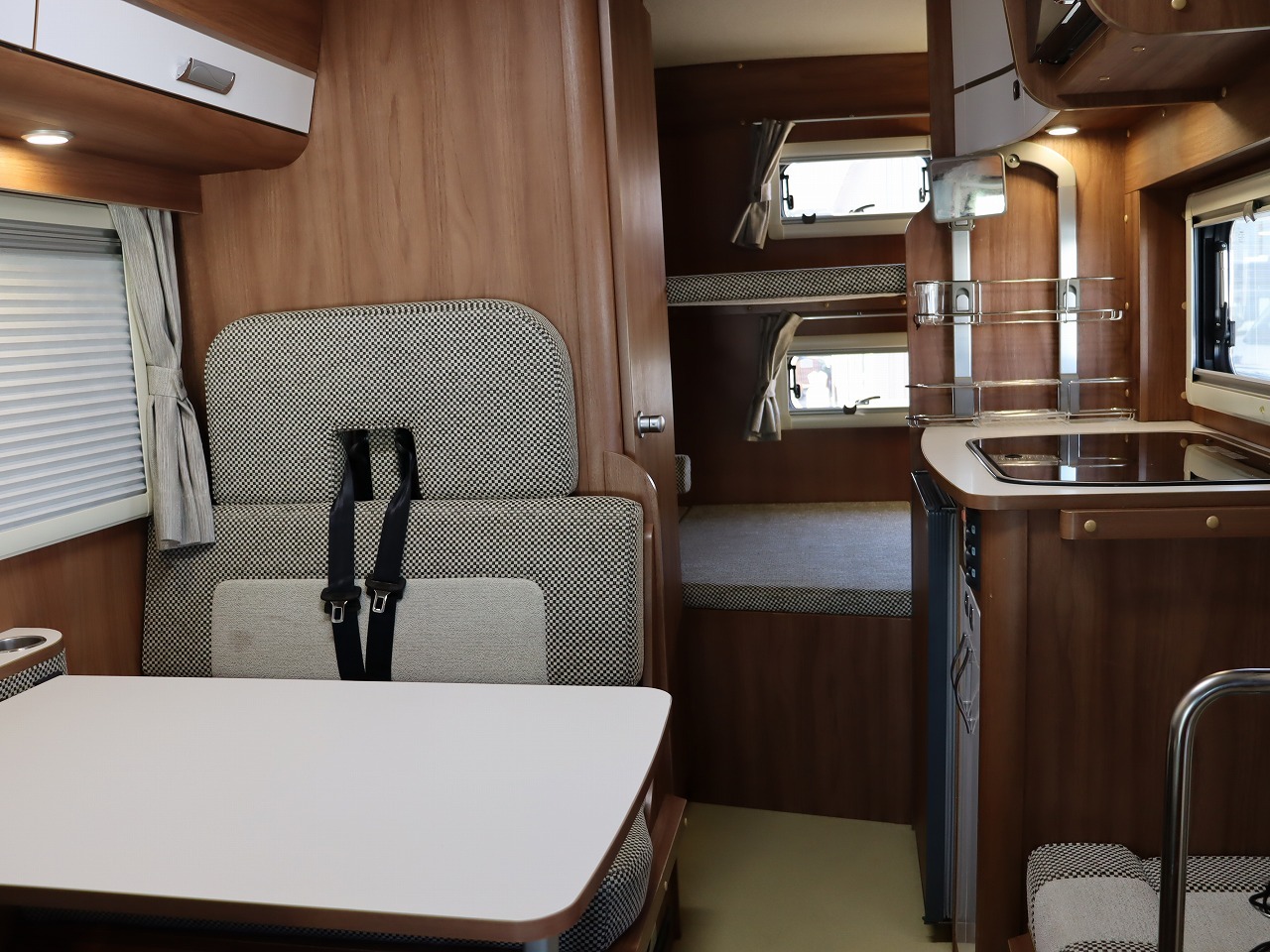 キャンピングカー キャブコン ｶﾑﾛｰﾄﾞ ﾅｯﾂRV ｸﾚｱ5.3Wｴﾎﾞﾘｭｰｼｮﾝ