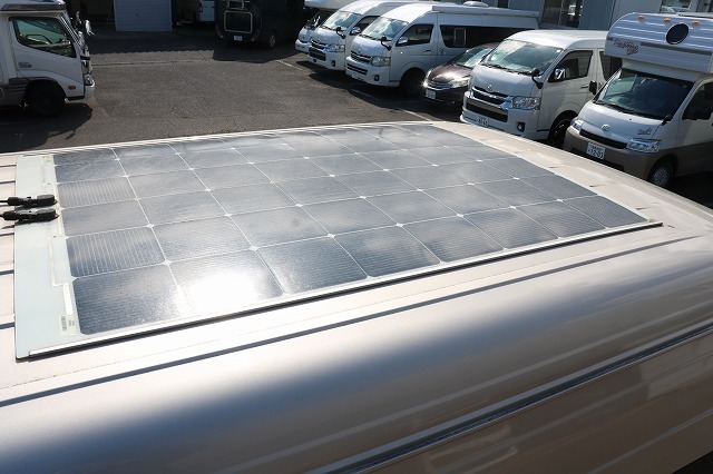 キャンピングカー バンコン ﾊｲｴｰｽ ﾚｸﾋﾞｨ ﾌﾟﾗｽSL 家庭用AC　4WD