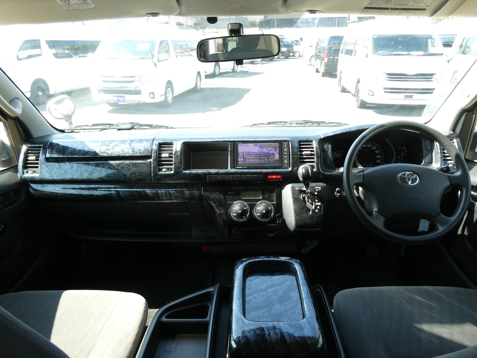 キャンピングカー バンコン ﾐｽﾃｨｯｸ　ｳｨﾝﾋﾟｭｱ　FF　外部充電　ｲﾝﾊﾞｰﾀｰ