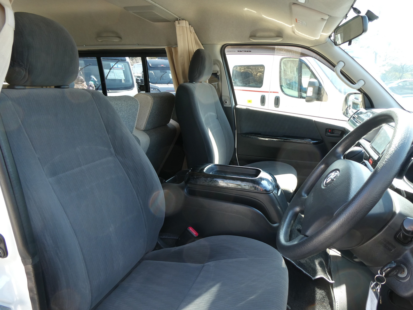 キャンピングカー バンコン ﾐｽﾃｨｯｸ　ｳｨﾝﾋﾟｭｱ　FF　外部充電　ｲﾝﾊﾞｰﾀｰ