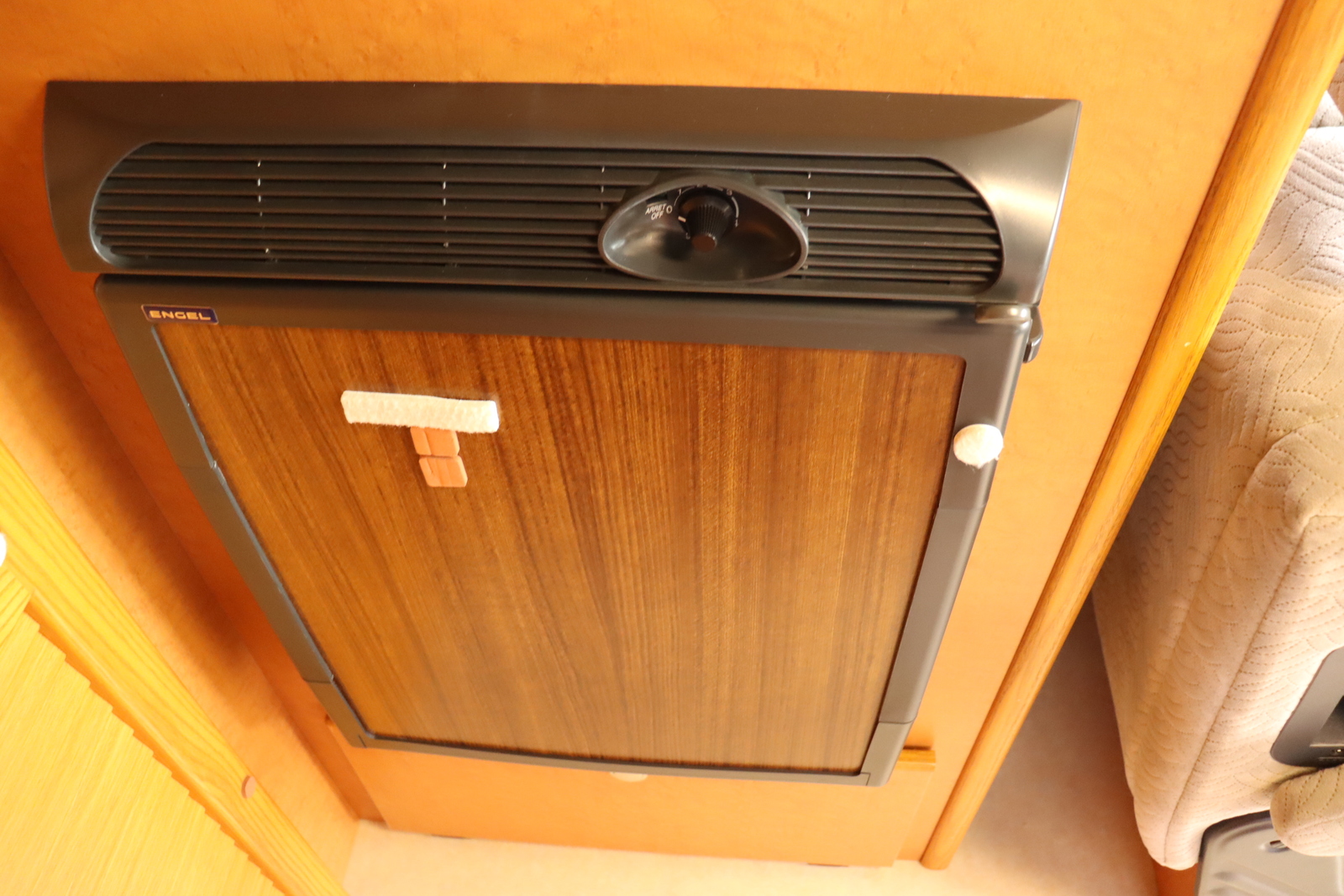 キャンピングカー バンコン ﾊｲｴｰｽ OMC製　北斗 4WD