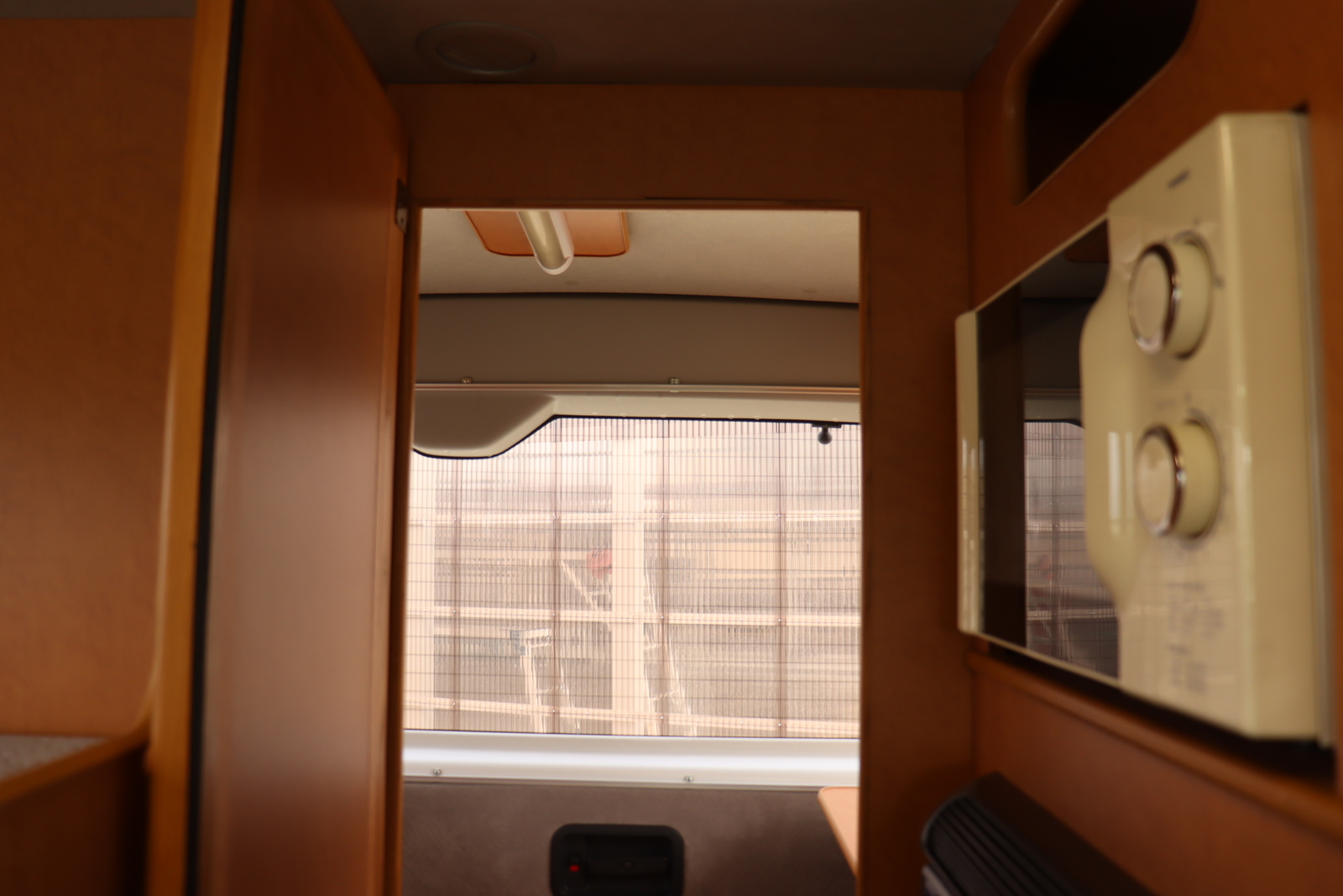 キャンピングカー バンコン ﾊｲｴｰｽ OMC製　北斗 4WD