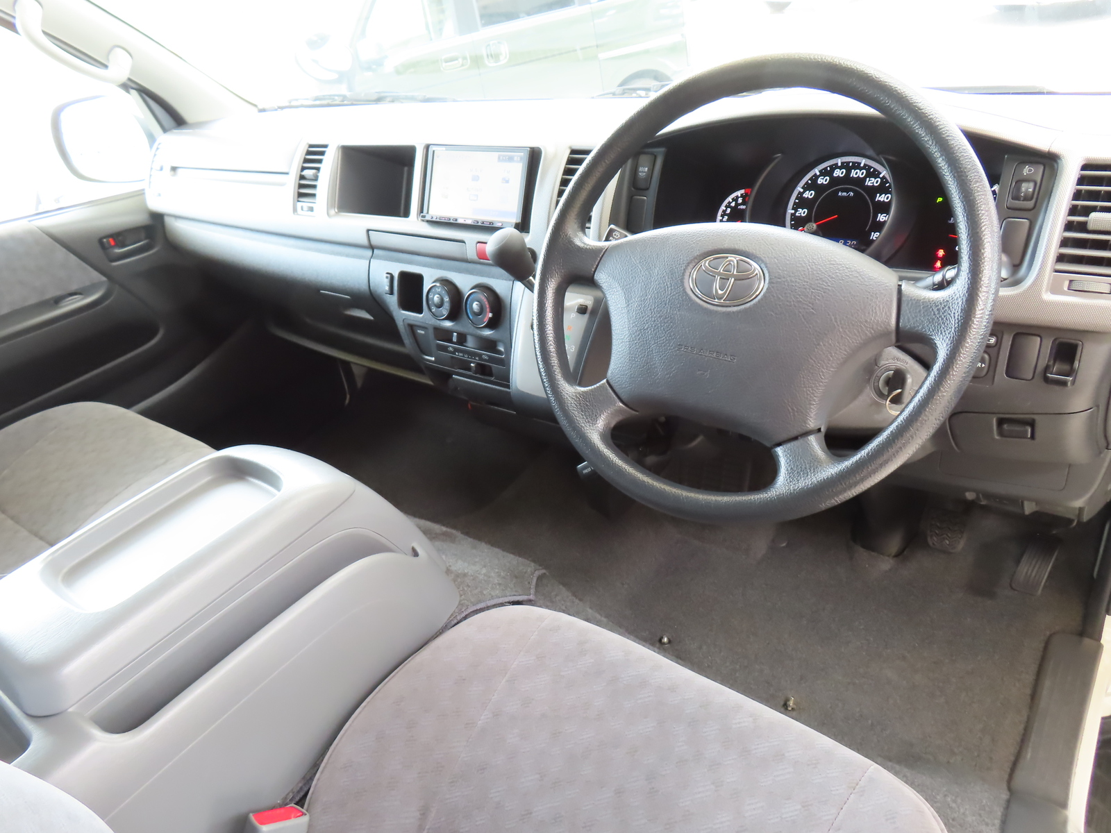 キャンピングカー バンコン ﾊｲｴｰｽ ｶｽﾀﾑｾﾚｸﾄ ﾛｰﾄﾞｾﾚｸﾄWM 4WD