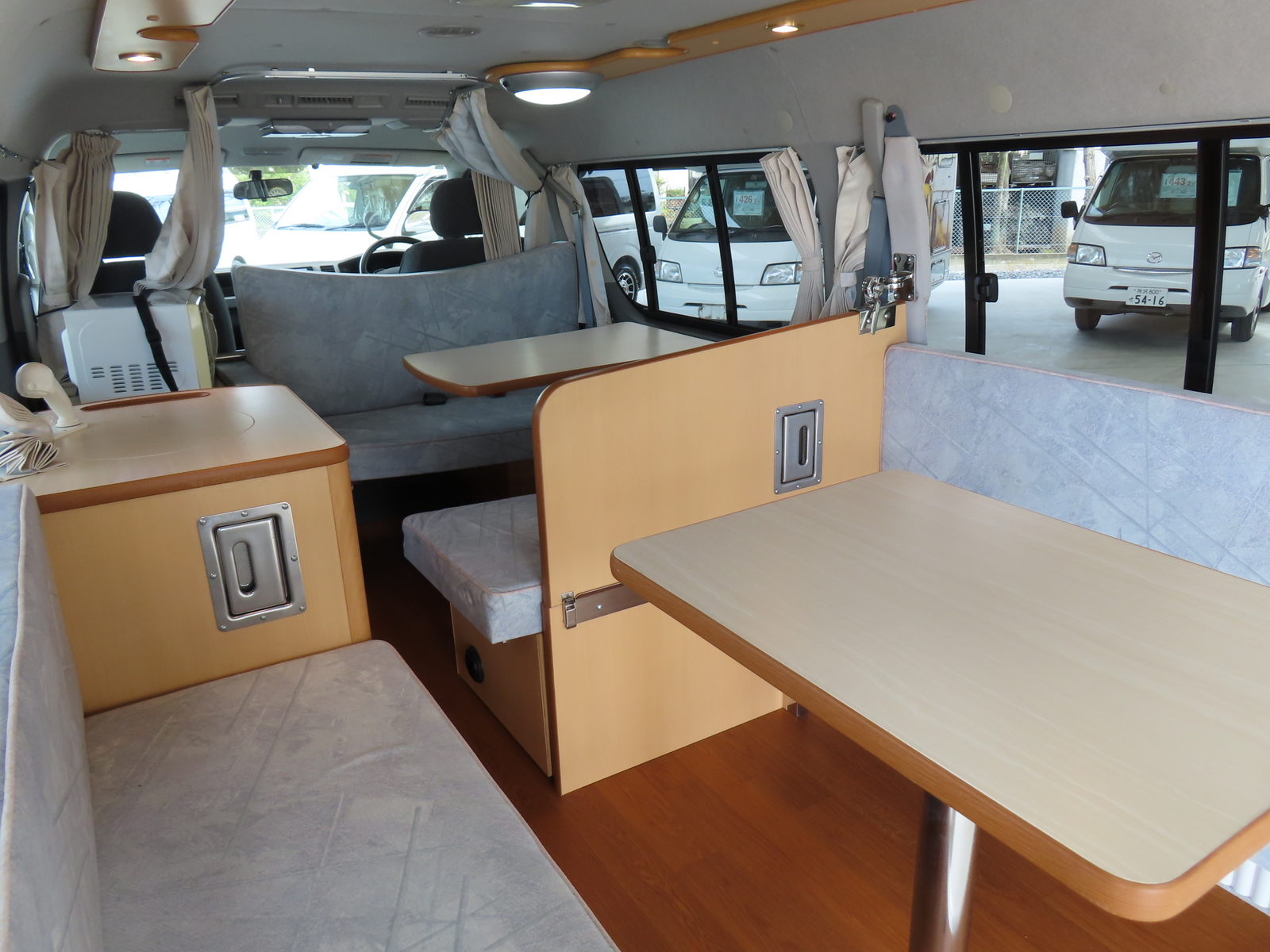 キャンピングカー バンコン ﾊｲｴｰｽ ｶｽﾀﾑｾﾚｸﾄ ﾛｰﾄﾞｾﾚｸﾄWM 4WD