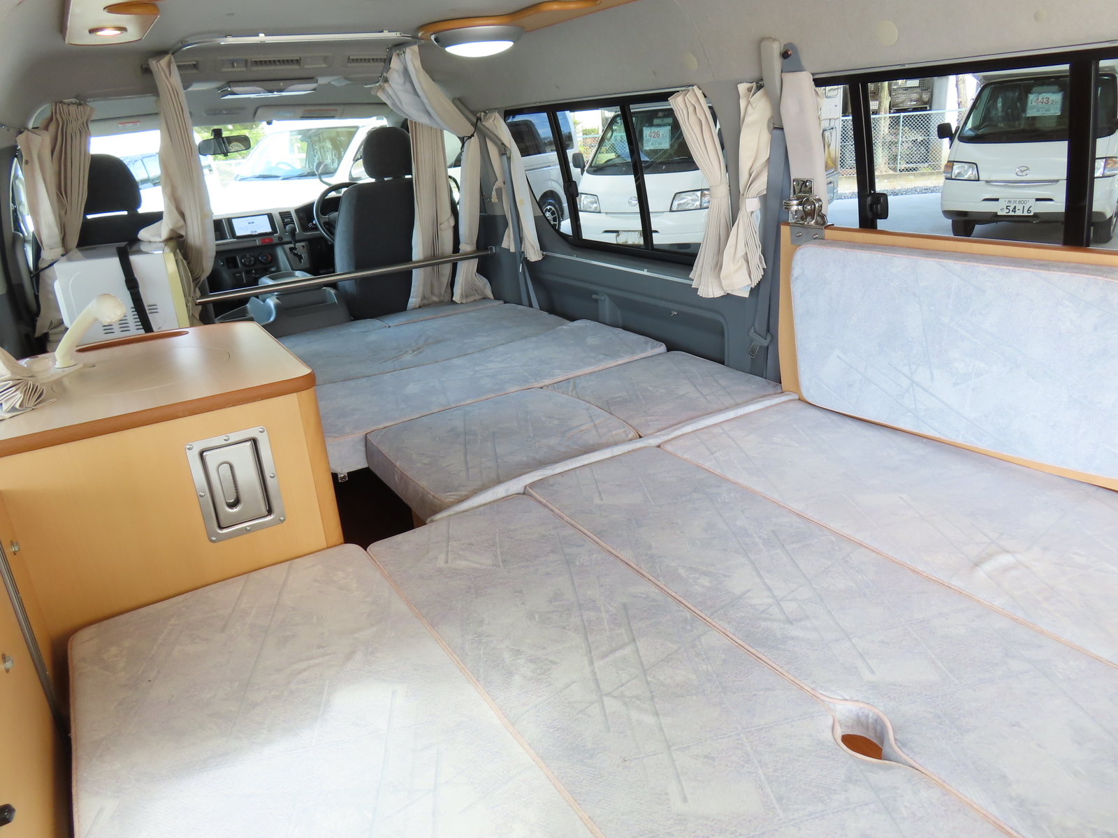 キャンピングカー バンコン ﾊｲｴｰｽ ｶｽﾀﾑｾﾚｸﾄ ﾛｰﾄﾞｾﾚｸﾄWM 4WD