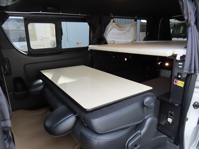 キャンピングカー バンコン ﾊｲｴｰｽ FOCS ｴｽﾊﾟｼｵes 4WD