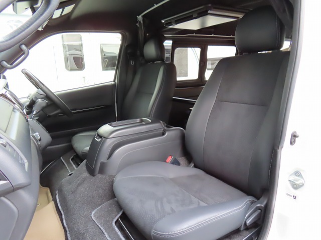 キャンピングカー バンコン ﾊｲｴｰｽ FOCS ｴｽﾊﾟｼｵes 4WD