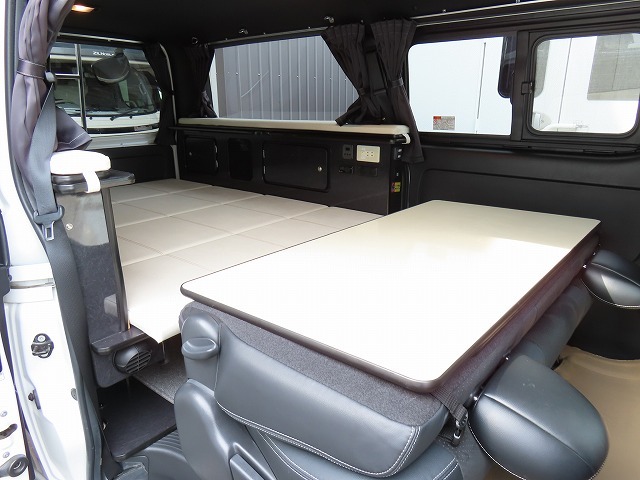 キャンピングカー バンコン ﾊｲｴｰｽ FOCS ｴｽﾊﾟｼｵes 4WD