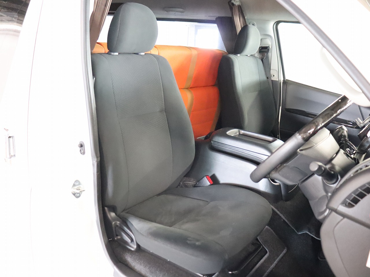 キャンピングカー バンコン ﾊｲｴｰｽ OMC ﾂｱｰｽﾞﾜｲﾄﾞ 4WD　ｻﾌﾞBT