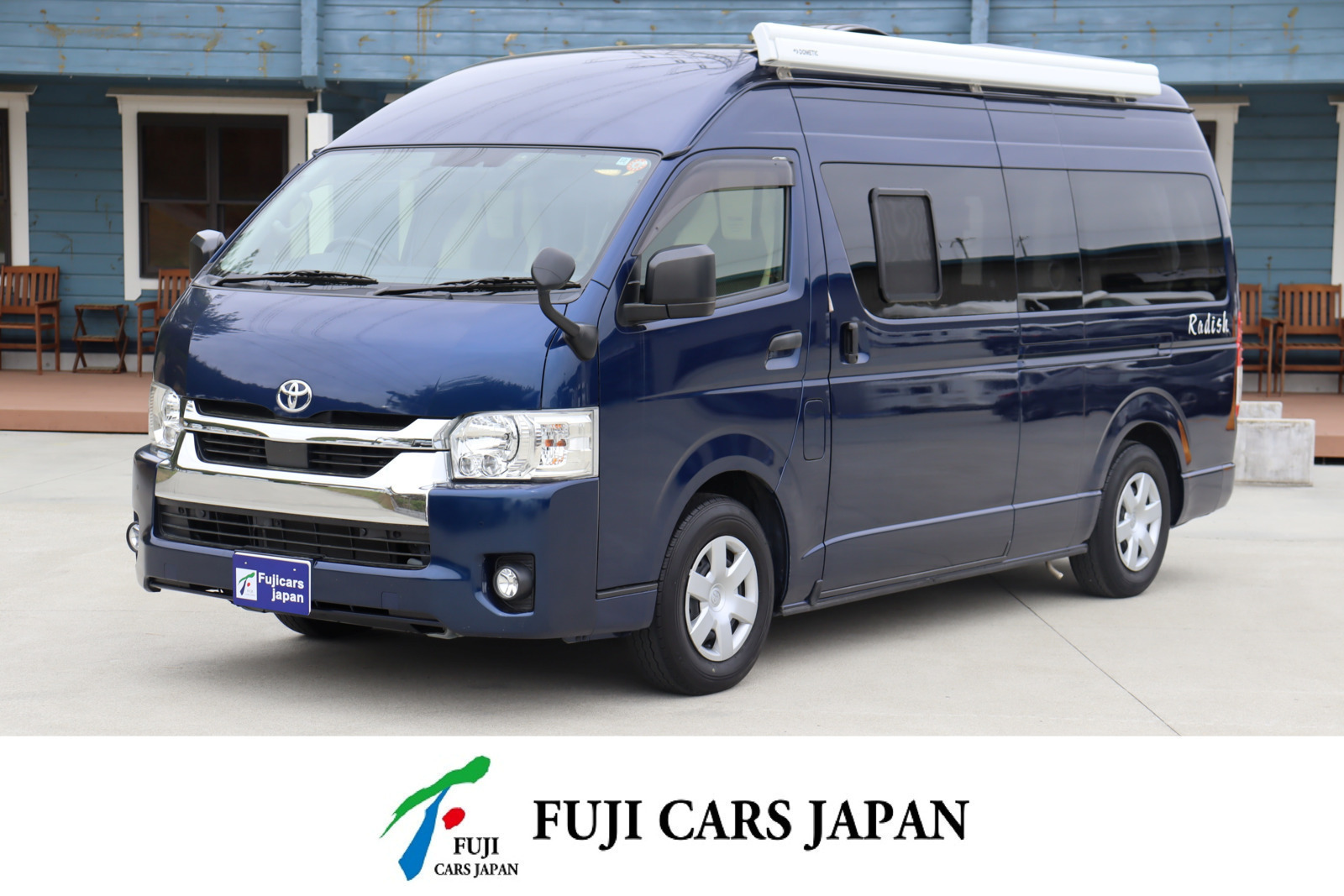 キャンピングカー バンコン ハイエース ナッツRV ラディッシュ
