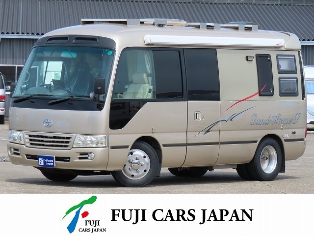 キャンピングカー バスコン コースター超ショート RVランドランドホーム 窓エアコン