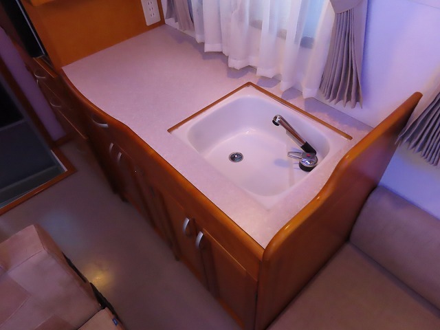 キャンピングカー キャブコン ｱﾄﾗｽ AtoZ ﾊﾞﾝﾋﾞ　FFﾋｰﾀｰ