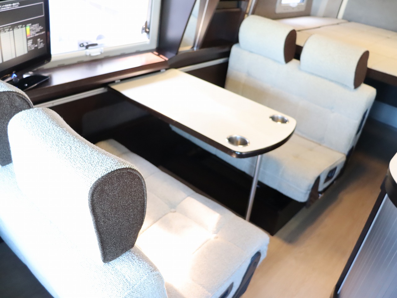 キャンピングカー バンコン ﾊｲｴｰｽ ﾄｲﾌｧｸﾄﾘｰﾊﾞｰﾃﾞﾝｸﾞﾗﾝﾃﾞ FF付