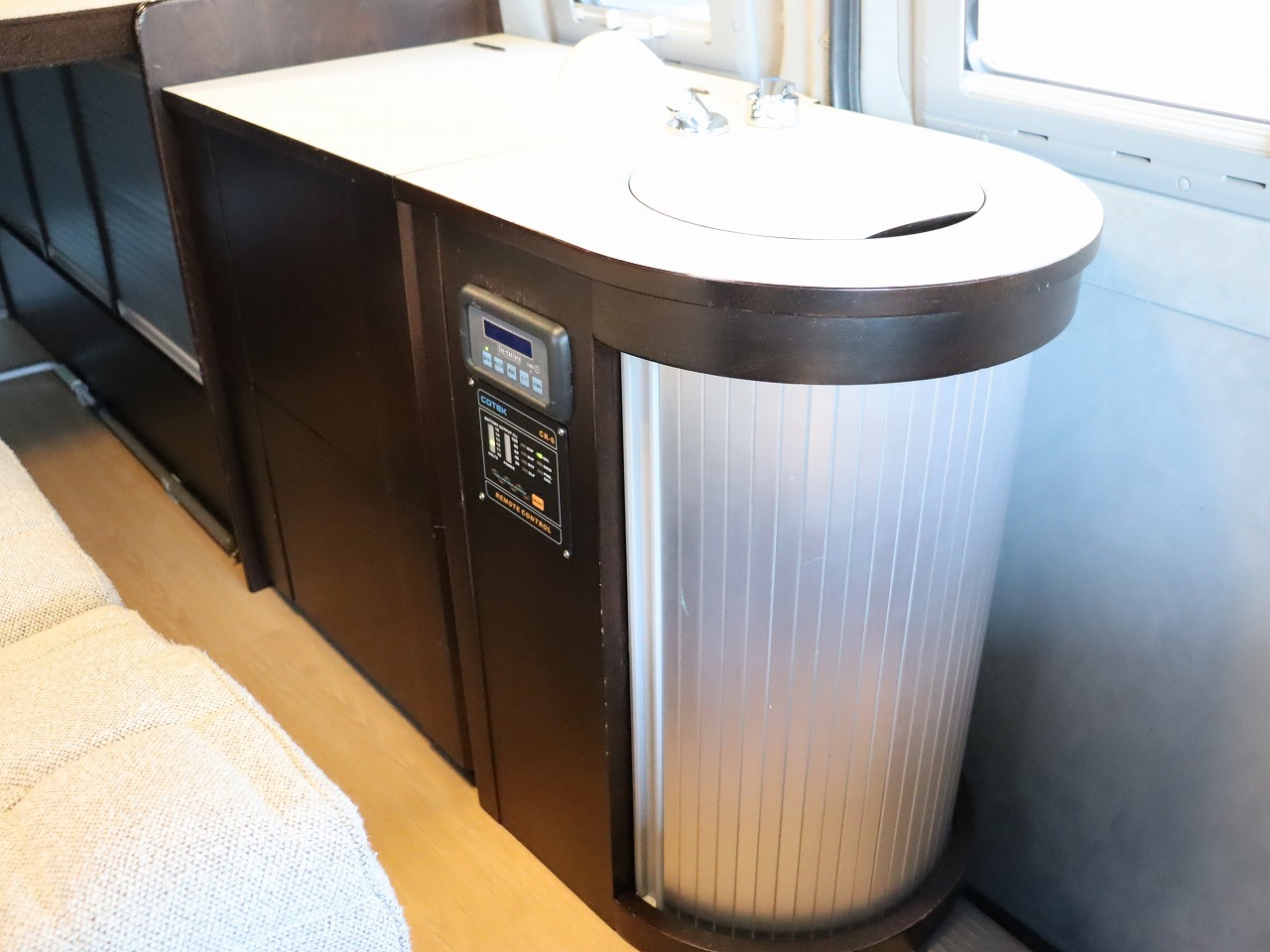 キャンピングカー バンコン ﾊｲｴｰｽ ﾄｲﾌｧｸﾄﾘｰﾊﾞｰﾃﾞﾝｸﾞﾗﾝﾃﾞ FF付