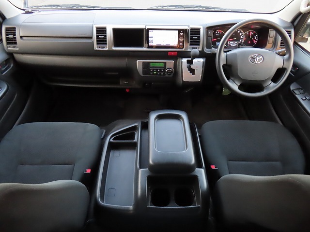 キャンピングカー バンコン ﾊｲｴｰｽ ﾃﾞﾙﾀﾘﾝｸ ﾀﾞｰｳｨﾝQ3