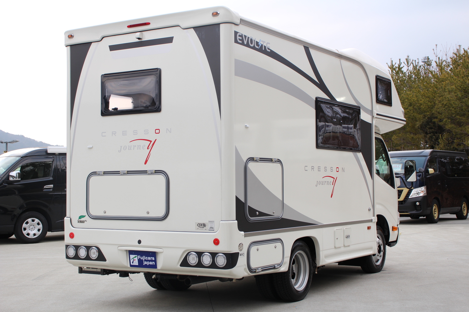 キャンピングカー キャブコン ｶﾑﾛｰﾄﾞ ﾅｯﾂ ｸﾚｿﾝｼﾞｬｰﾆｰX ｴﾎﾞﾗｲﾄ