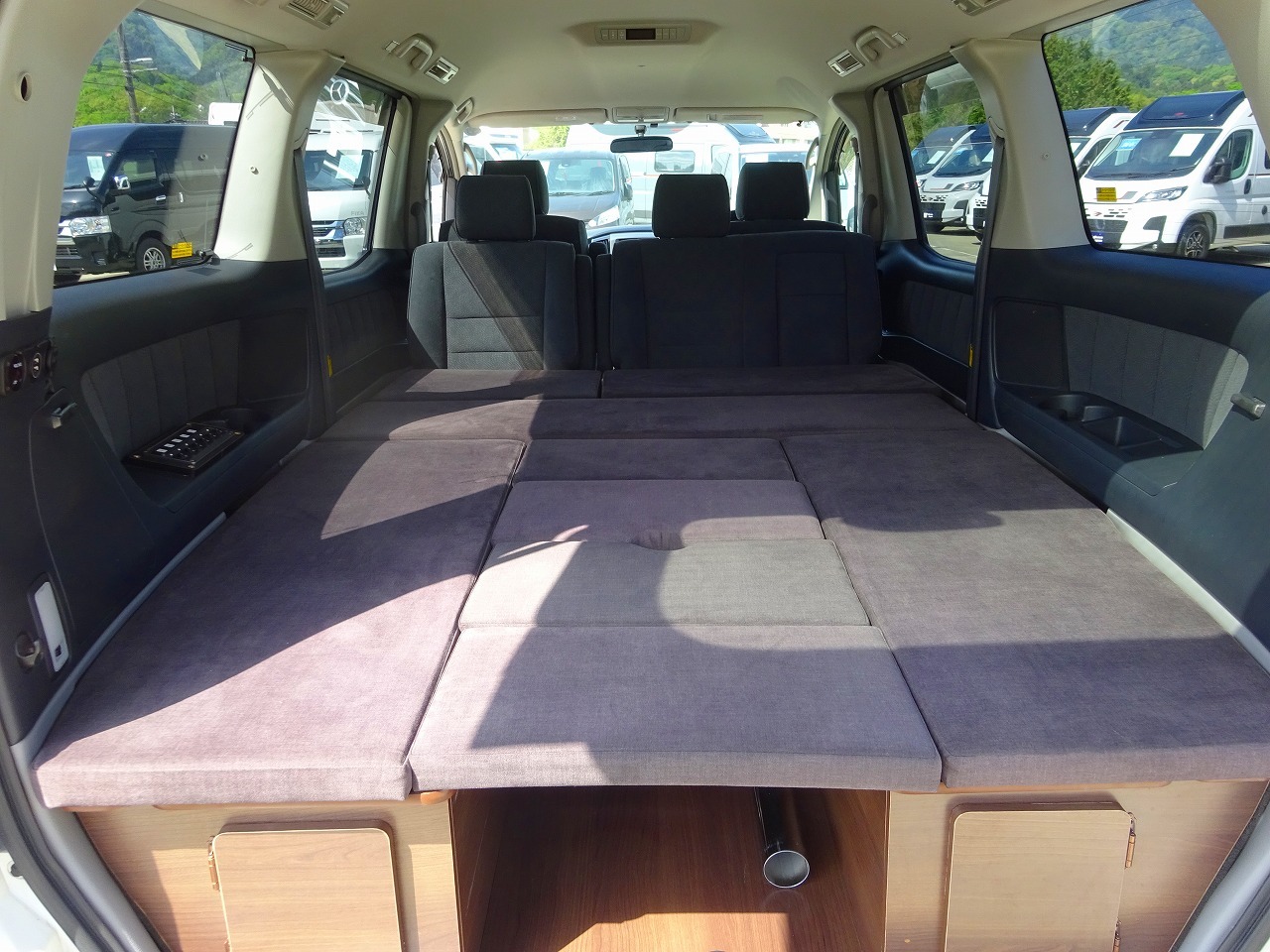 キャンピングカー バンコン ｱﾙﾌｧｰﾄﾞ ｴﾑｽﾞｱｰﾄ製　ｻﾌﾞBT　