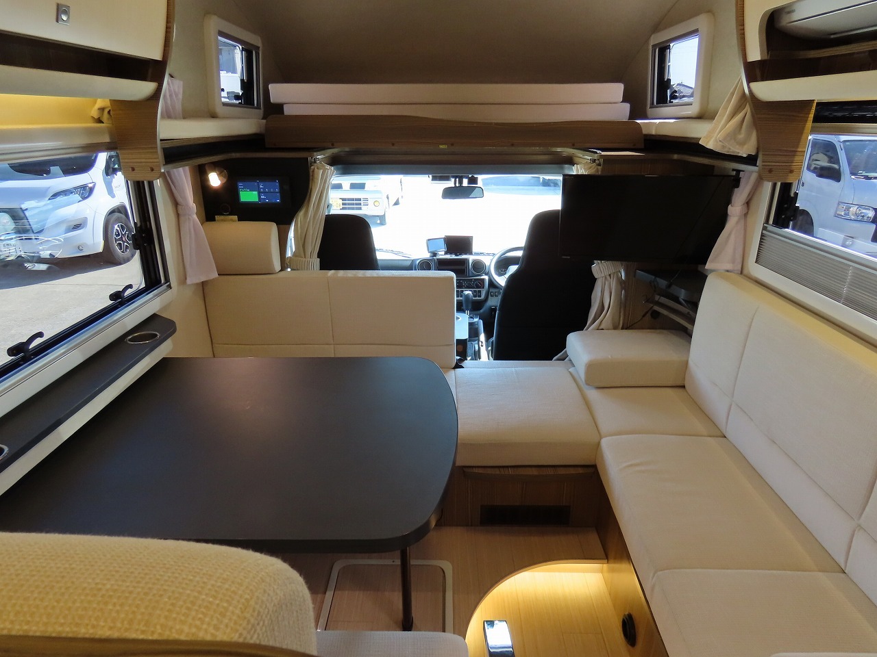 キャンピングカー キャブコン ｶﾑﾛｰﾄﾞ ﾊﾞﾝﾃｯｸ ｼﾞﾙ ｲﾘｽ 4WD