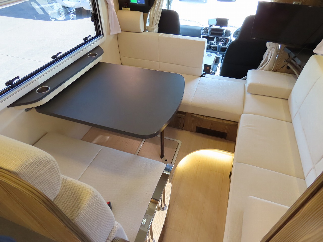 キャンピングカー キャブコン ｶﾑﾛｰﾄﾞ ﾊﾞﾝﾃｯｸ ｼﾞﾙ ｲﾘｽ 4WD