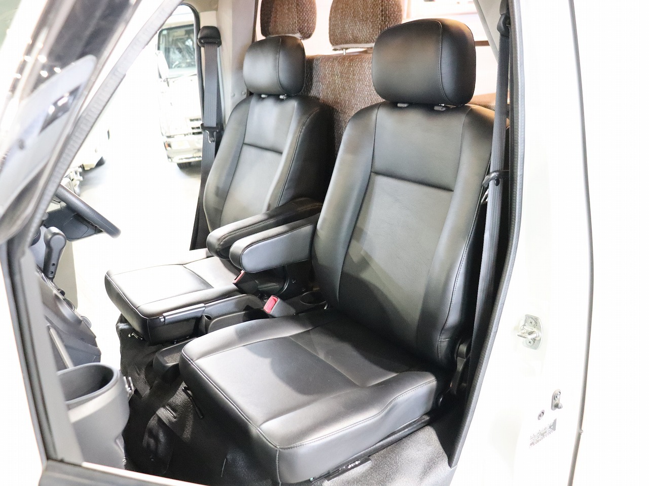 キャンピングカー キャブコン ﾎﾞﾝｺﾞ AtoZ ｱﾚﾝ･ﾊｲ 4WD