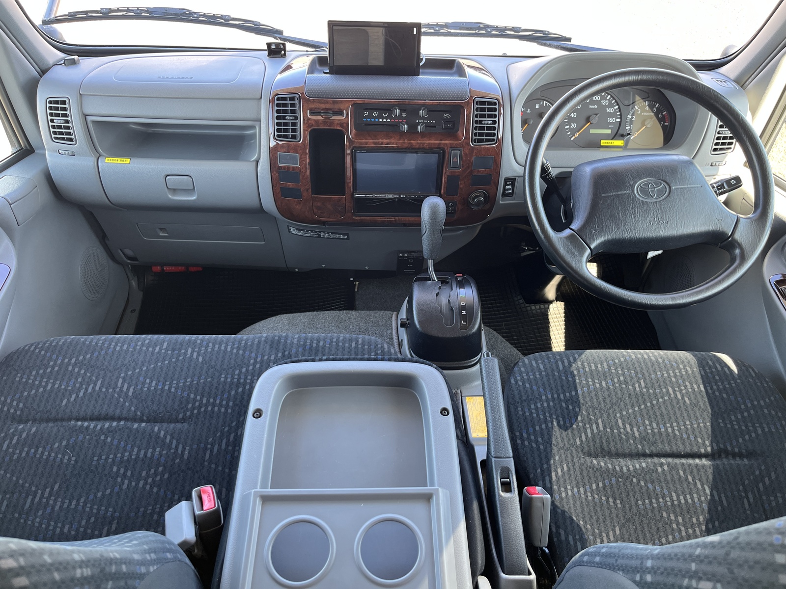 キャンピングカー キャブコン ﾊﾞﾝﾃｯｸ ｺﾙﾄﾞﾘｰﾌﾞｽ 家庭用AC ﾜﾝｵｰﾅｰ