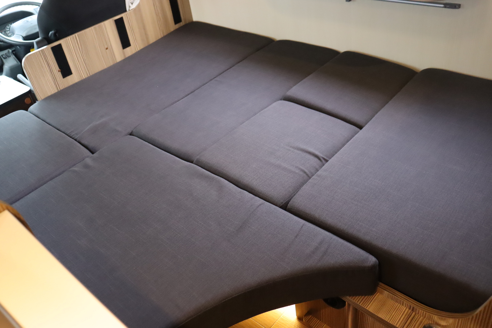 キャンピングカー キャブコン ｶﾑﾛｰﾄﾞ ﾊﾞﾝﾃｯｸ ｼﾞﾙ520 4WD