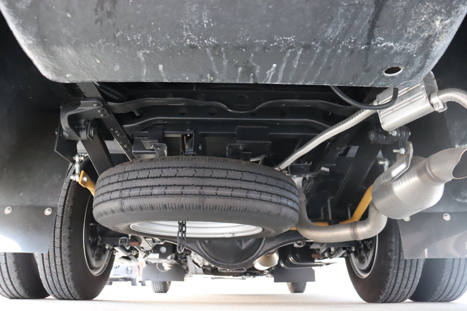 キャンピングカー キャブコン ｶﾑﾛｰﾄﾞ ﾊﾞﾝﾃｯｸ ｼﾞﾙ520 4WD