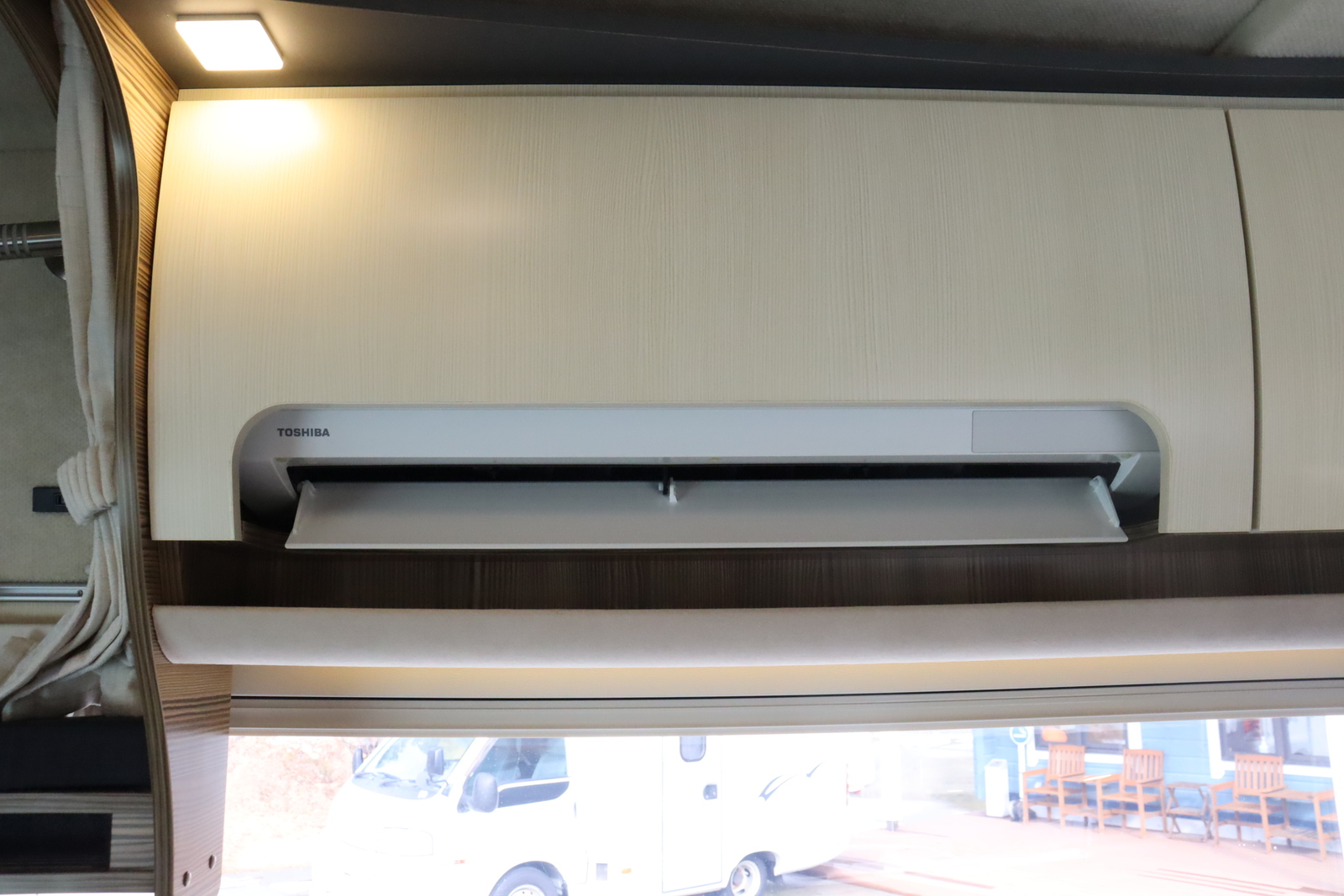 キャンピングカー キャブコン ｶﾑﾛｰﾄﾞ ﾊﾞﾝﾃｯｸ ｼﾞﾙ520 4WD