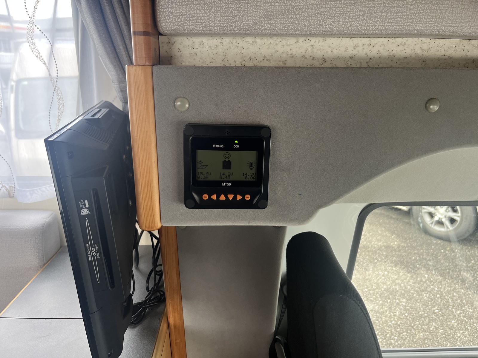 キャンピングカー キャブコン AtoZ ｱﾐﾃｨLE 銀花 ｸｰﾗｰ 4WD 1ｵｰﾅｰ