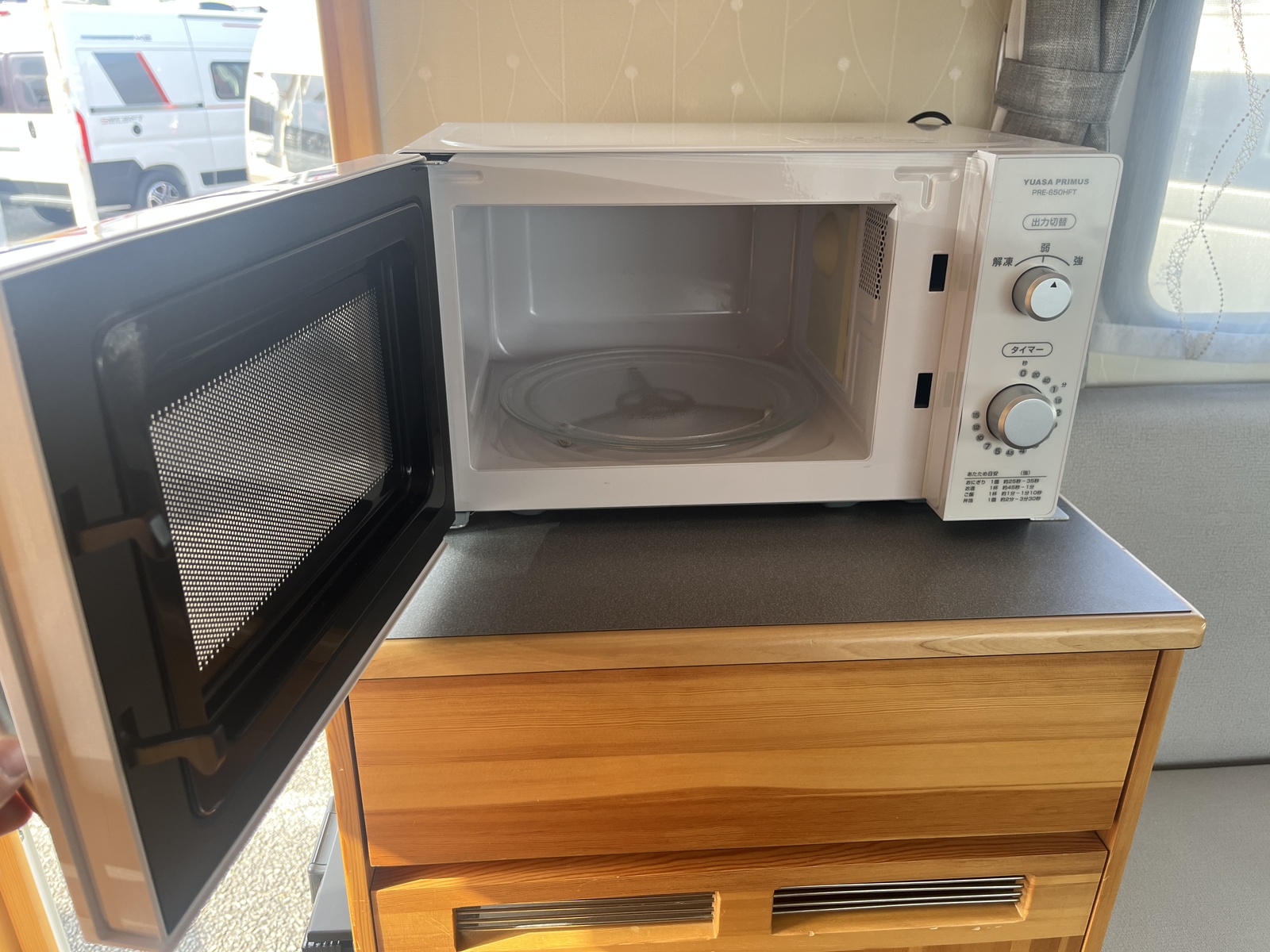 キャンピングカー キャブコン AtoZ ｱﾐﾃｨLE 銀花 ｸｰﾗｰ 4WD 1ｵｰﾅｰ