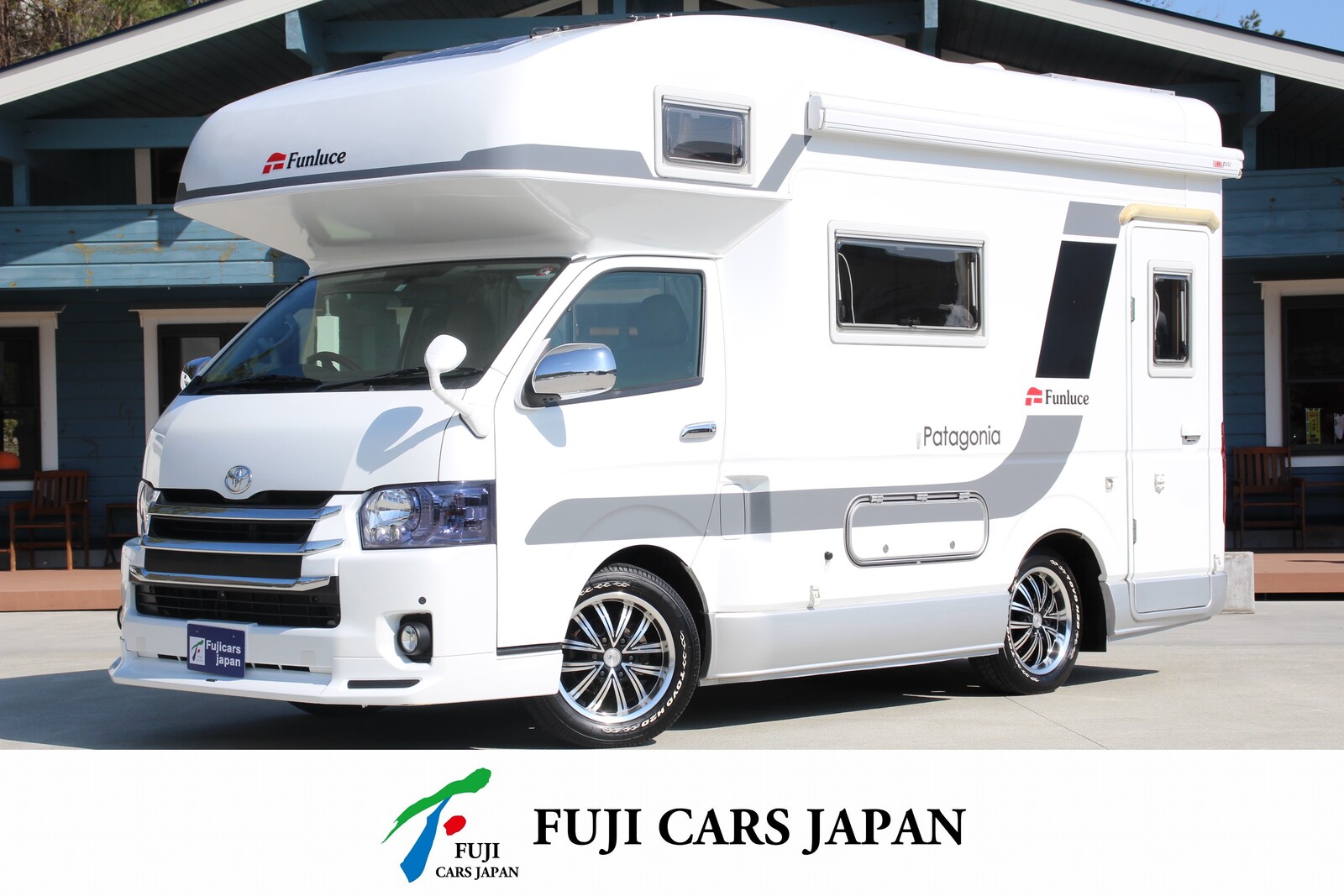 キャンピングカー キャブコン ハイエース ファンルーチェ パタゴニア