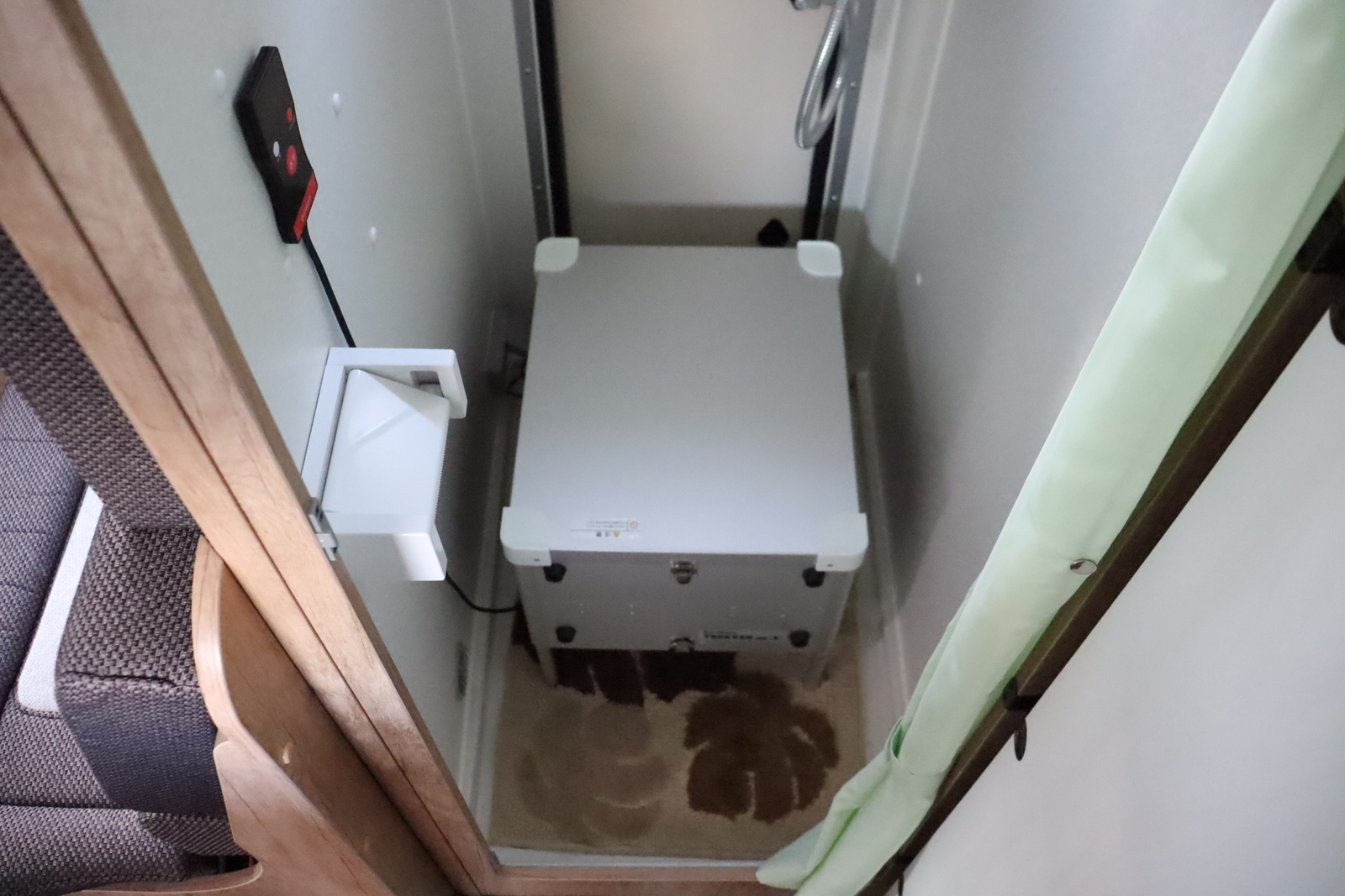 キャンピングカー キャブコン ｶﾑﾛｰﾄﾞ ｸﾚｱ5.3Wﾊｲﾊﾟｰｴﾎﾞﾈｵ 4WD