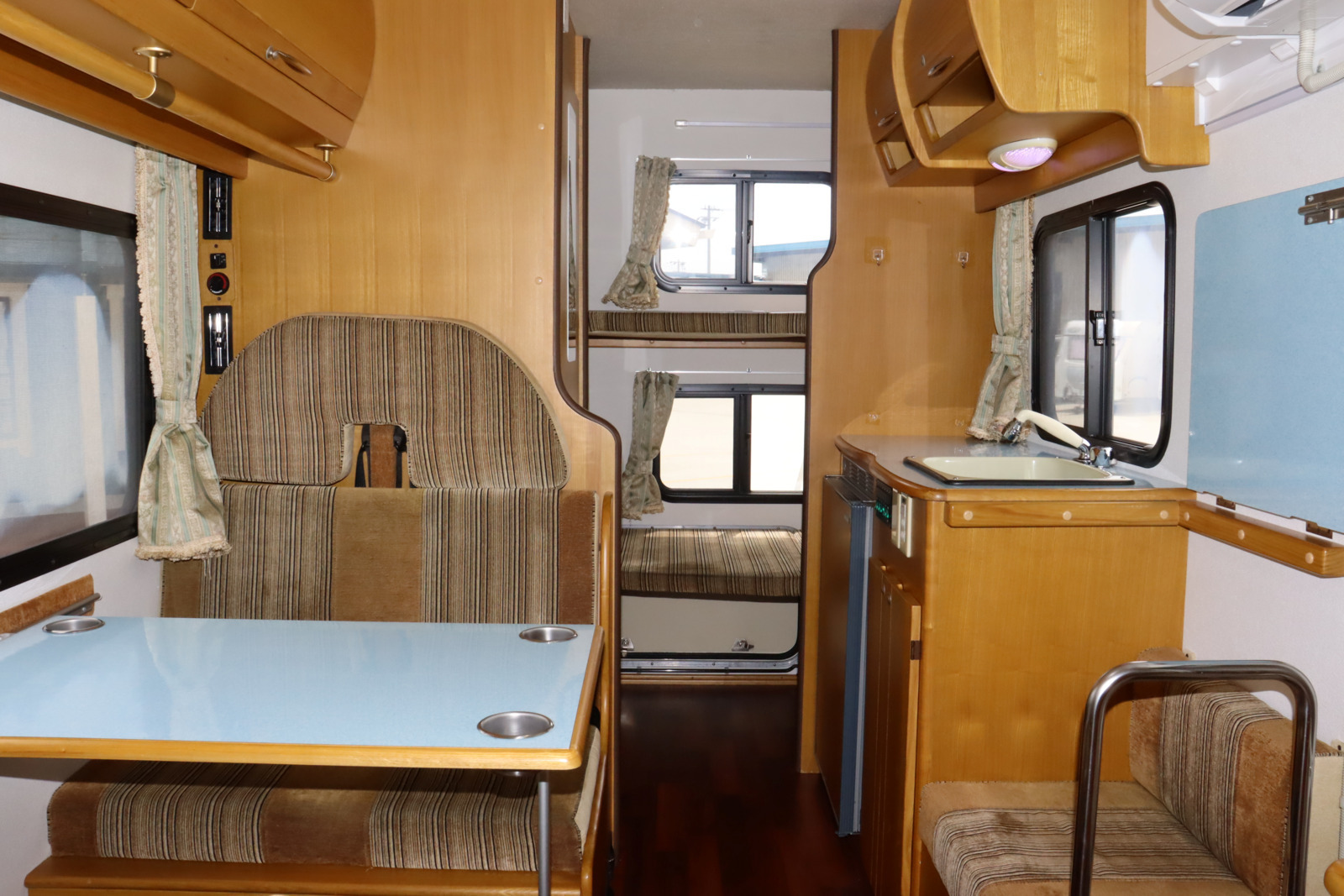 キャンピングカー キャブコン ｶﾑﾛｰﾄﾞﾅｯﾂRVｸﾚｿﾝ 家庭用ｴｱｺﾝ FFﾋｰﾀｰ