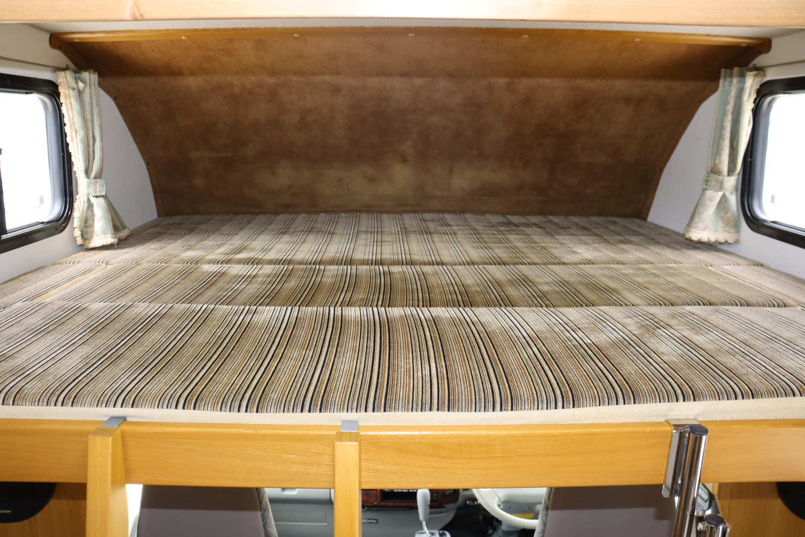 キャンピングカー キャブコン ｶﾑﾛｰﾄﾞﾅｯﾂRVｸﾚｿﾝ 家庭用ｴｱｺﾝ FFﾋｰﾀｰ