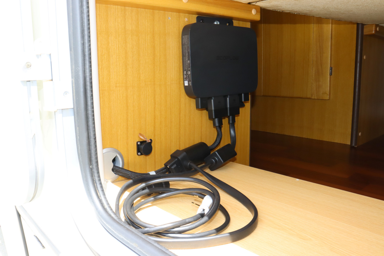 キャンピングカー キャブコン ｶﾑﾛｰﾄﾞﾅｯﾂRVｸﾚｿﾝ 家庭用ｴｱｺﾝ FFﾋｰﾀｰ