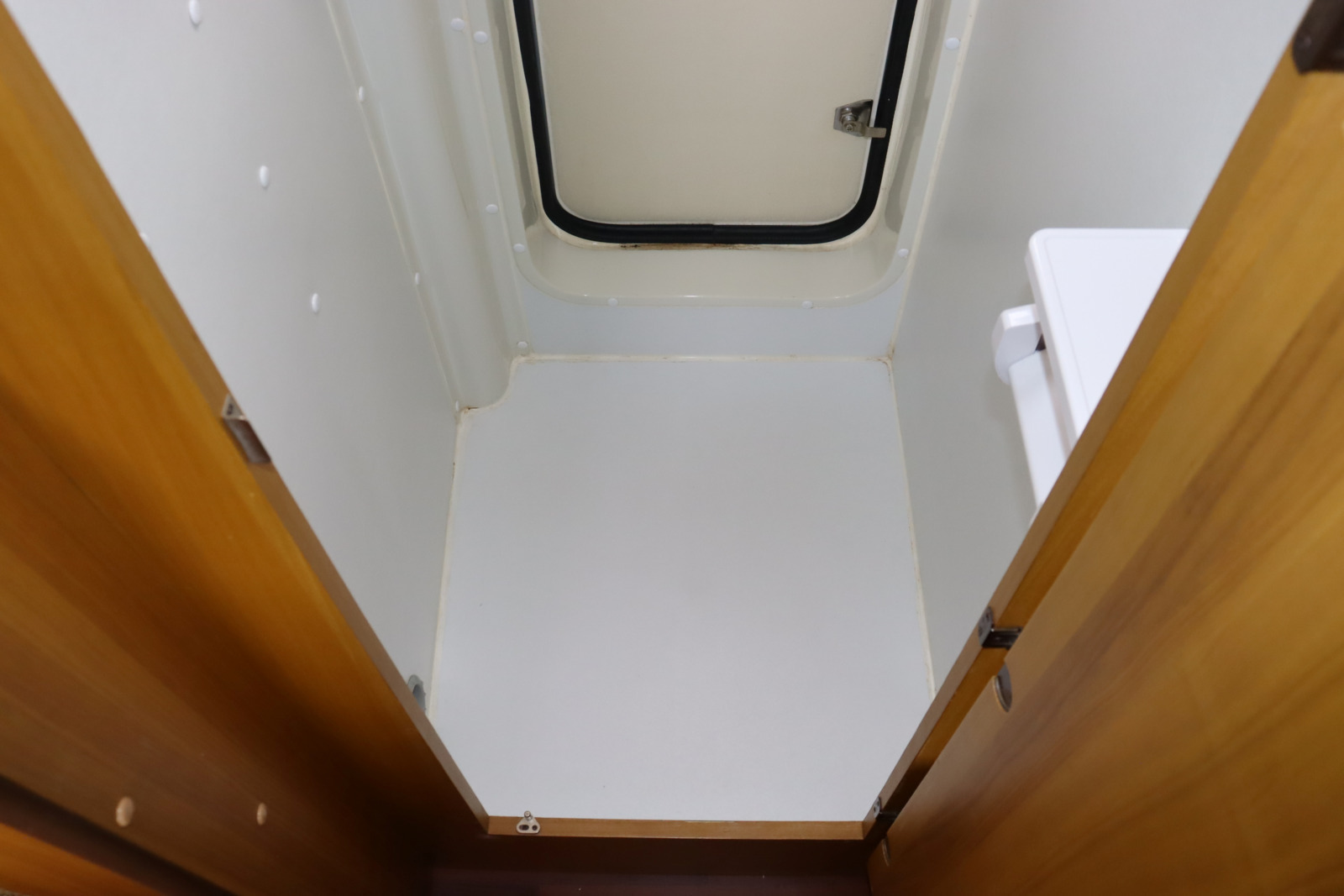 キャンピングカー キャブコン ｶﾑﾛｰﾄﾞﾅｯﾂRVｸﾚｿﾝ 家庭用ｴｱｺﾝ FFﾋｰﾀｰ