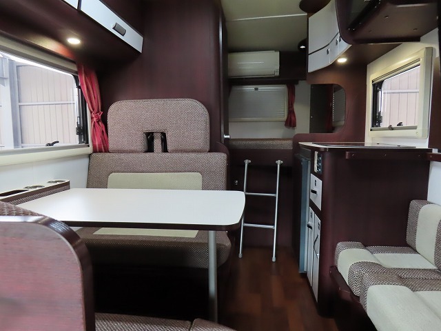 キャンピングカー キャブコン ｶﾑﾛｰﾄﾞﾅｯﾂｸﾚｱ5.3Xｴﾎﾞﾘｭｰｼｮﾝ家ｴｱｺﾝ