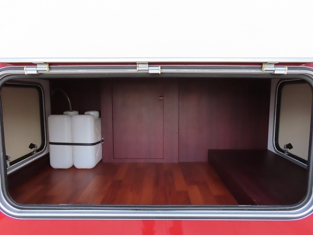 キャンピングカー キャブコン ｶﾑﾛｰﾄﾞﾅｯﾂｸﾚｱ5.3Xｴﾎﾞﾘｭｰｼｮﾝ家ｴｱｺﾝ