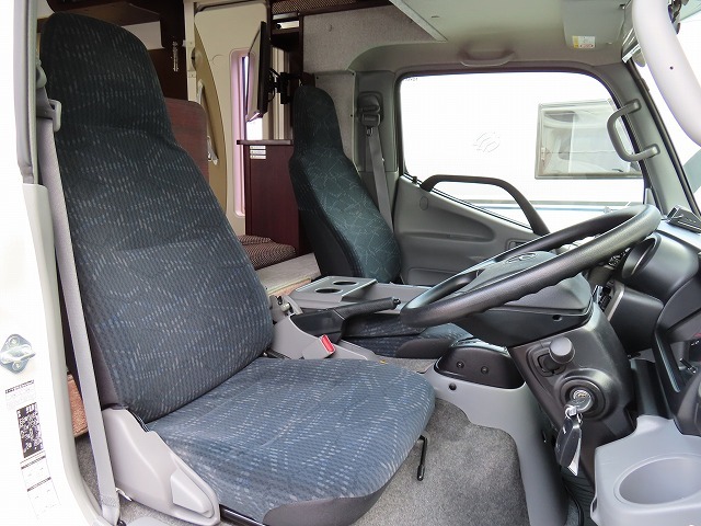 キャンピングカー キャブコン ｶﾑﾛｰﾄﾞﾅｯﾂｸﾚｱ5.3Xｴﾎﾞﾘｭｰｼｮﾝ家ｴｱｺﾝ