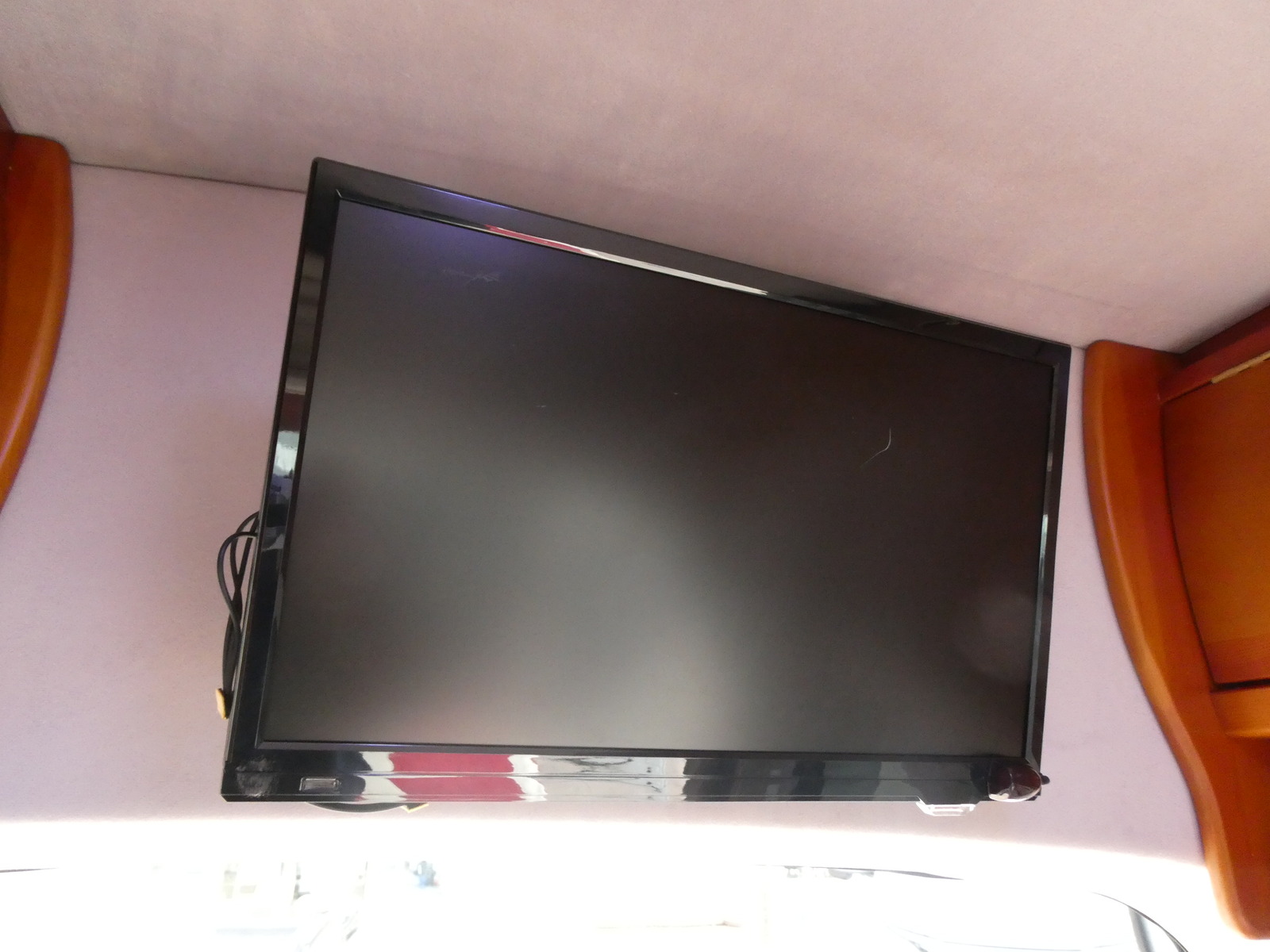 キャンピングカー バンコン ﾀｺｽ　ﾊﾅ　DC冷蔵庫　走行充電　外部充電