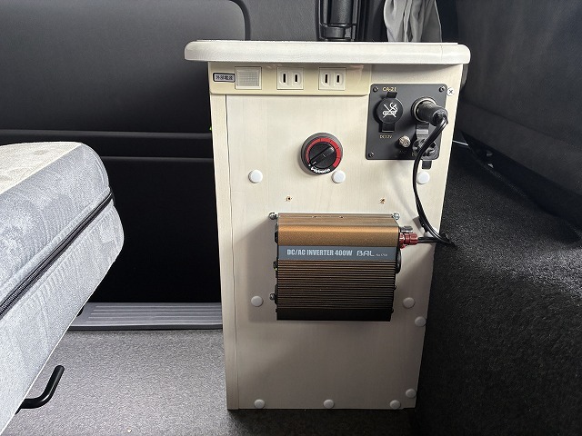 キャンピングカー バンコン ﾊｲｴｰｽ ﾅｯﾂRV ﾄﾗｲｱﾙA 4WD