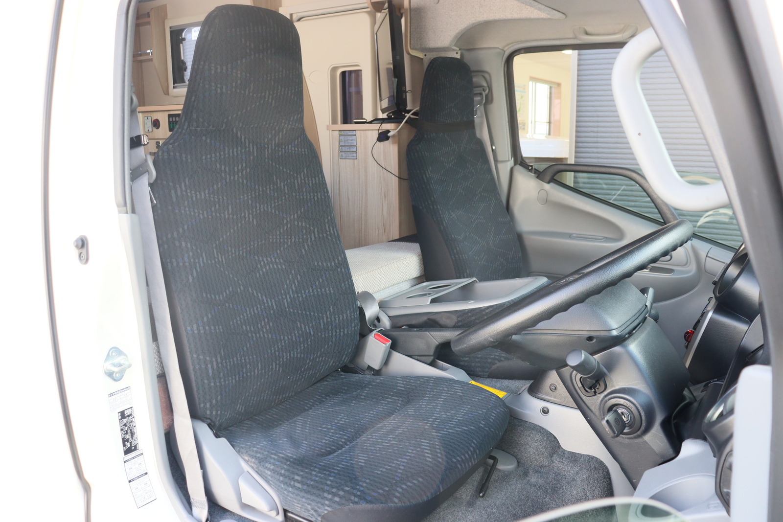 キャンピングカー キャブコン ｶﾑﾛｰﾄﾞ ﾅｯﾂRV ｸﾚｿﾝｼﾞｬｰﾆｰRｴﾎﾞﾗｲﾄ