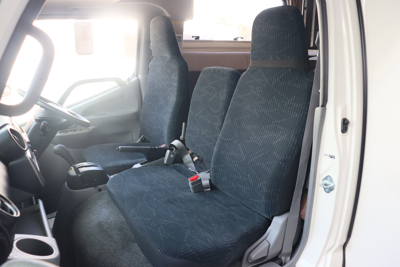 キャンピングカー キャブコン ｶﾑﾛｰﾄﾞ ﾅｯﾂRV ｸﾚｿﾝｼﾞｬｰﾆｰRｴﾎﾞﾗｲﾄ