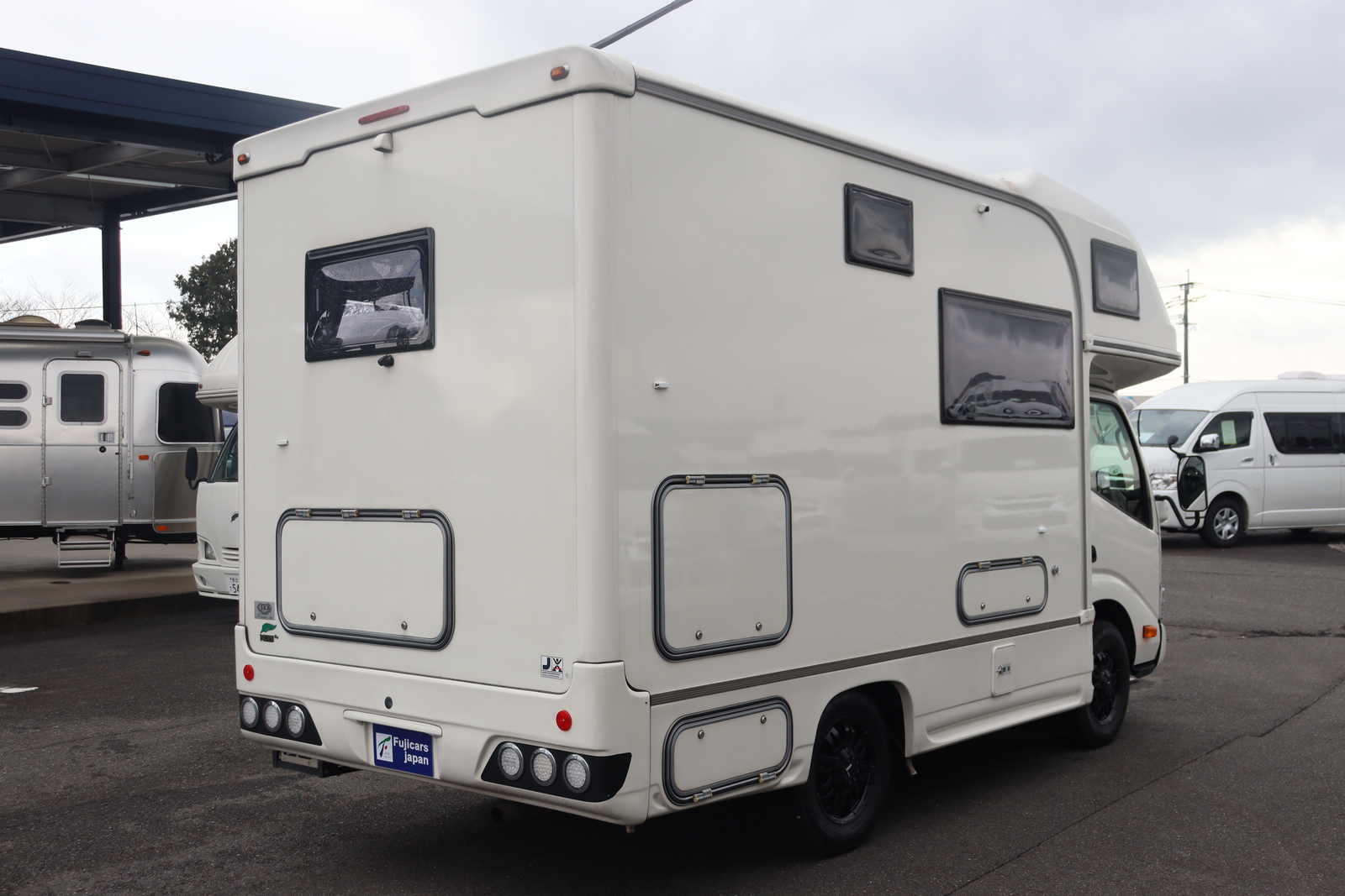 キャンピングカー キャブコン ｶﾑﾛｰﾄﾞ ﾅｯﾂRV ｸﾚｿﾝｼﾞｬｰﾆｰRｴﾎﾞﾗｲﾄ