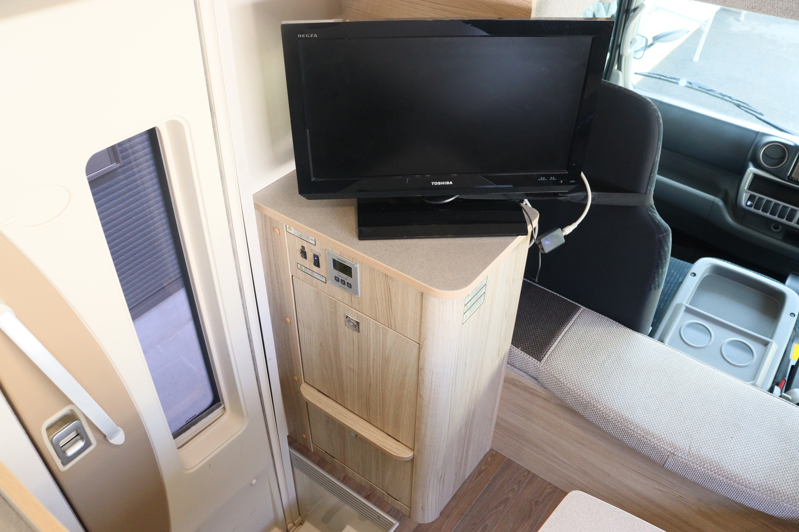 キャンピングカー キャブコン ｶﾑﾛｰﾄﾞ ﾅｯﾂRV ｸﾚｿﾝｼﾞｬｰﾆｰRｴﾎﾞﾗｲﾄ