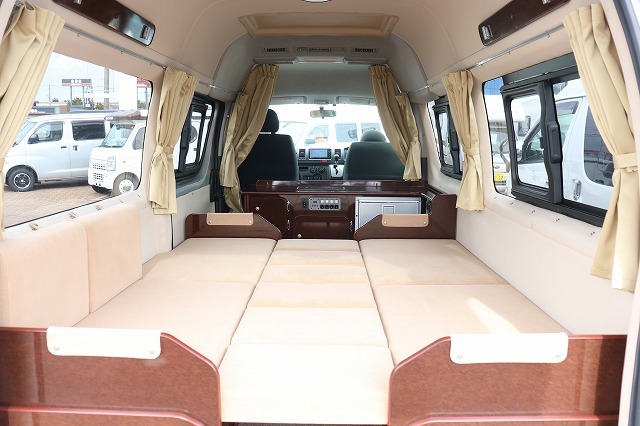 キャンピングカー バンコン ﾊｲｴｰｽ FOCS DSｺﾝﾊﾟｸﾄ