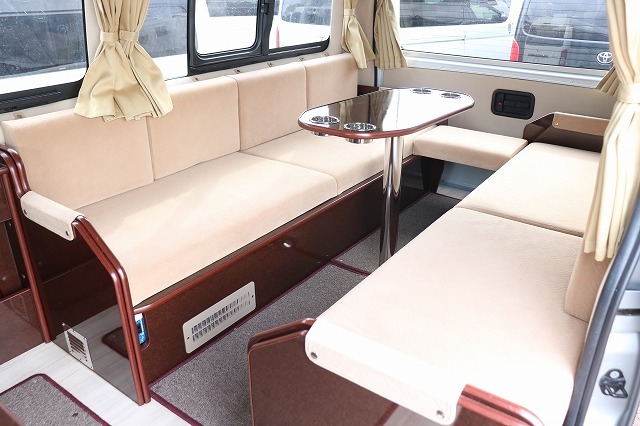 キャンピングカー バンコン ﾊｲｴｰｽ FOCS DSｺﾝﾊﾟｸﾄ